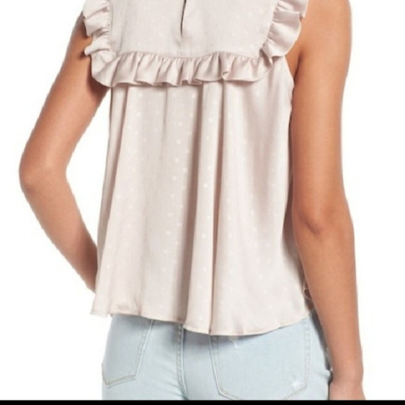 HINGE ROMANTIC RUFFLED BLOUSE - Picture 3 of 3